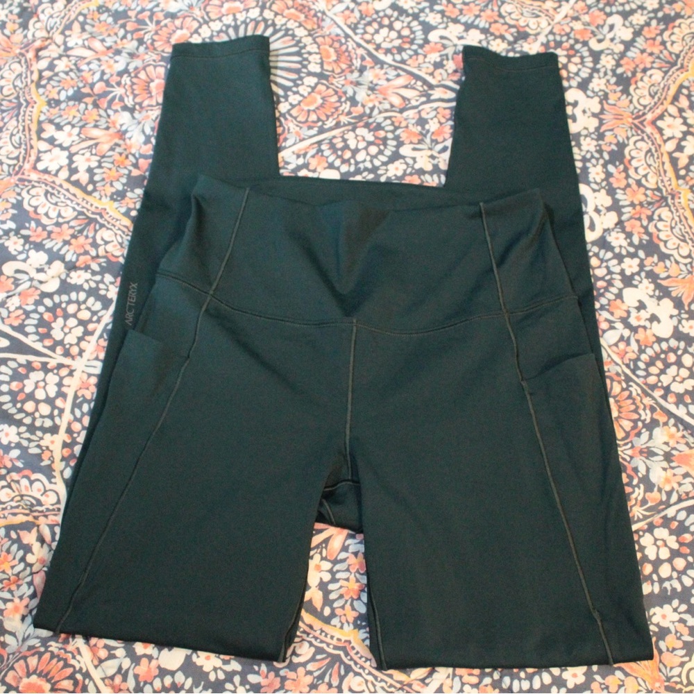 Arcteryx Essential High-Rise Legging